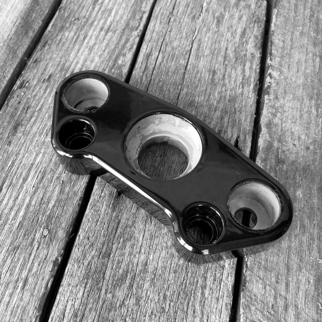 Top Clamp with 3.5" Riser Spacing for Early & Custom Style Springer Forks