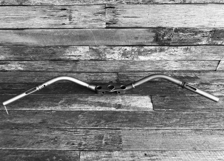 Speedster OEM Style Handlebars to suit internal cables & wiring - For Early Style Springers